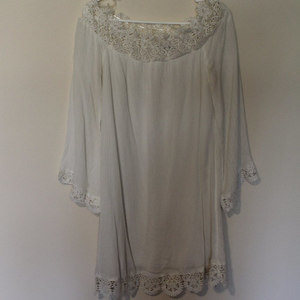 White dress trimmed with Floral Lace, Off the shoulder. Size M